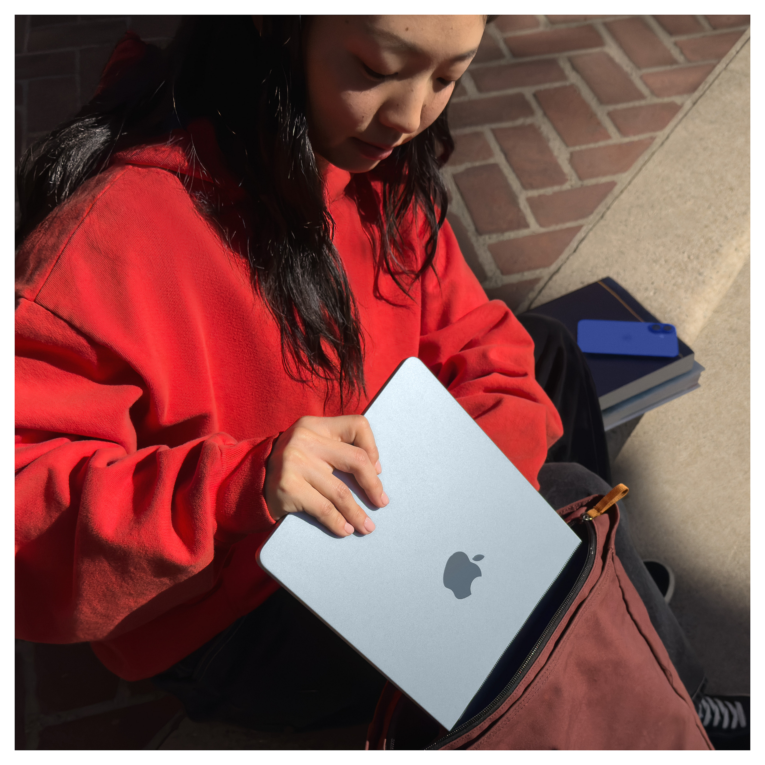 MacBook Air Z1CW 34.46cm 13.6Zoll M4 10C CPU/10C GPU/16C N.E. 16GB 512GB SSD 70W USB-C DE - Polarstern