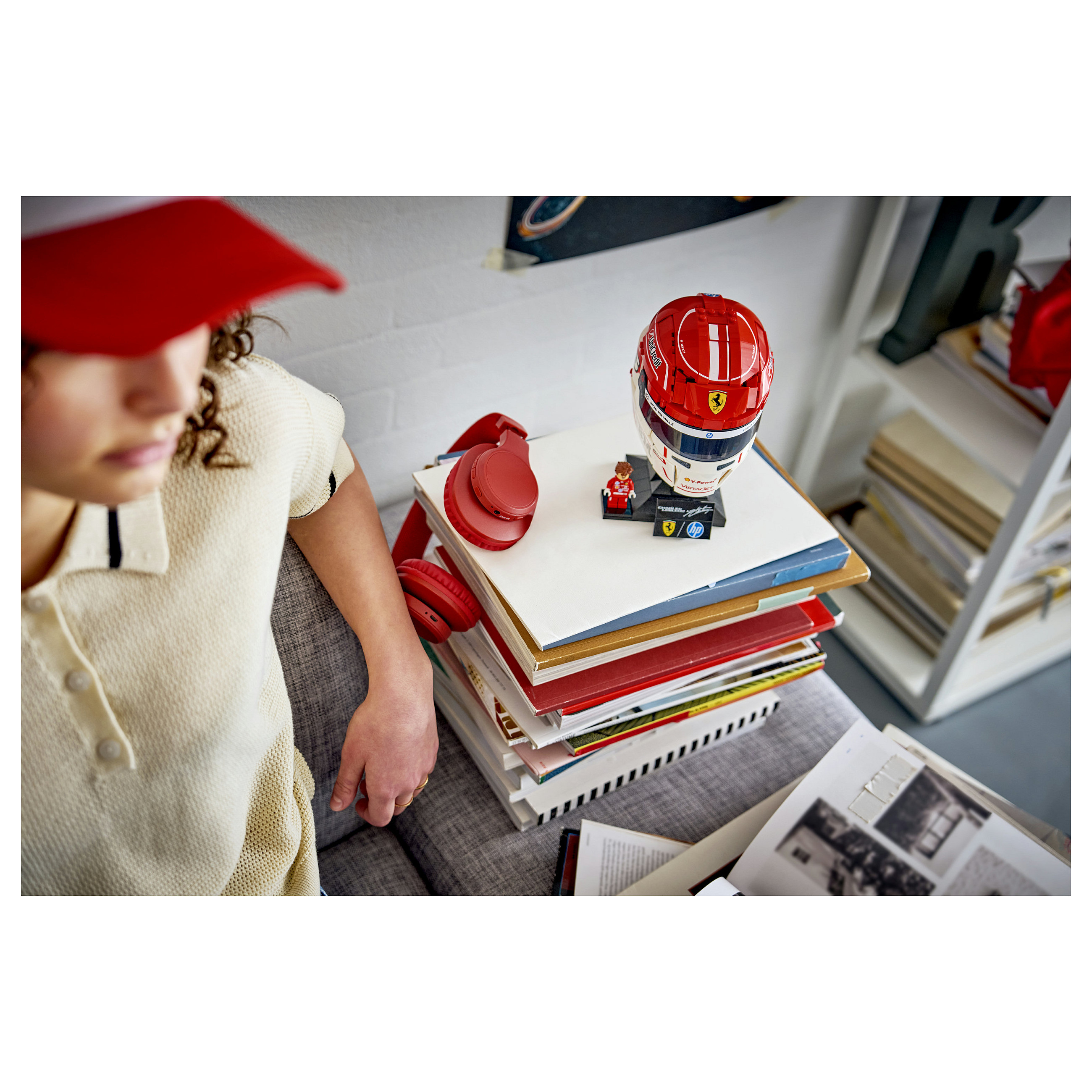 LEGO Scuderia Ferrari HP Charles Leclerc Helmet 43014