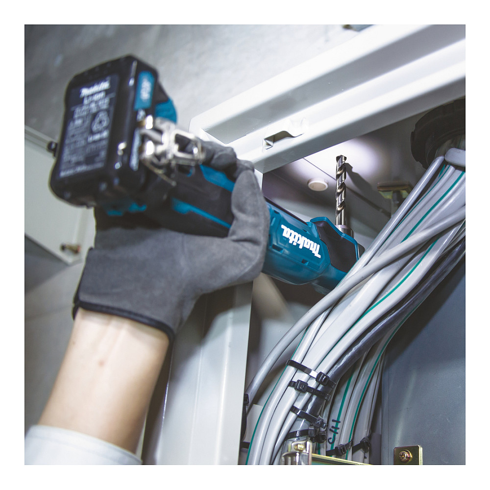 Makita DA332DSYJ drill