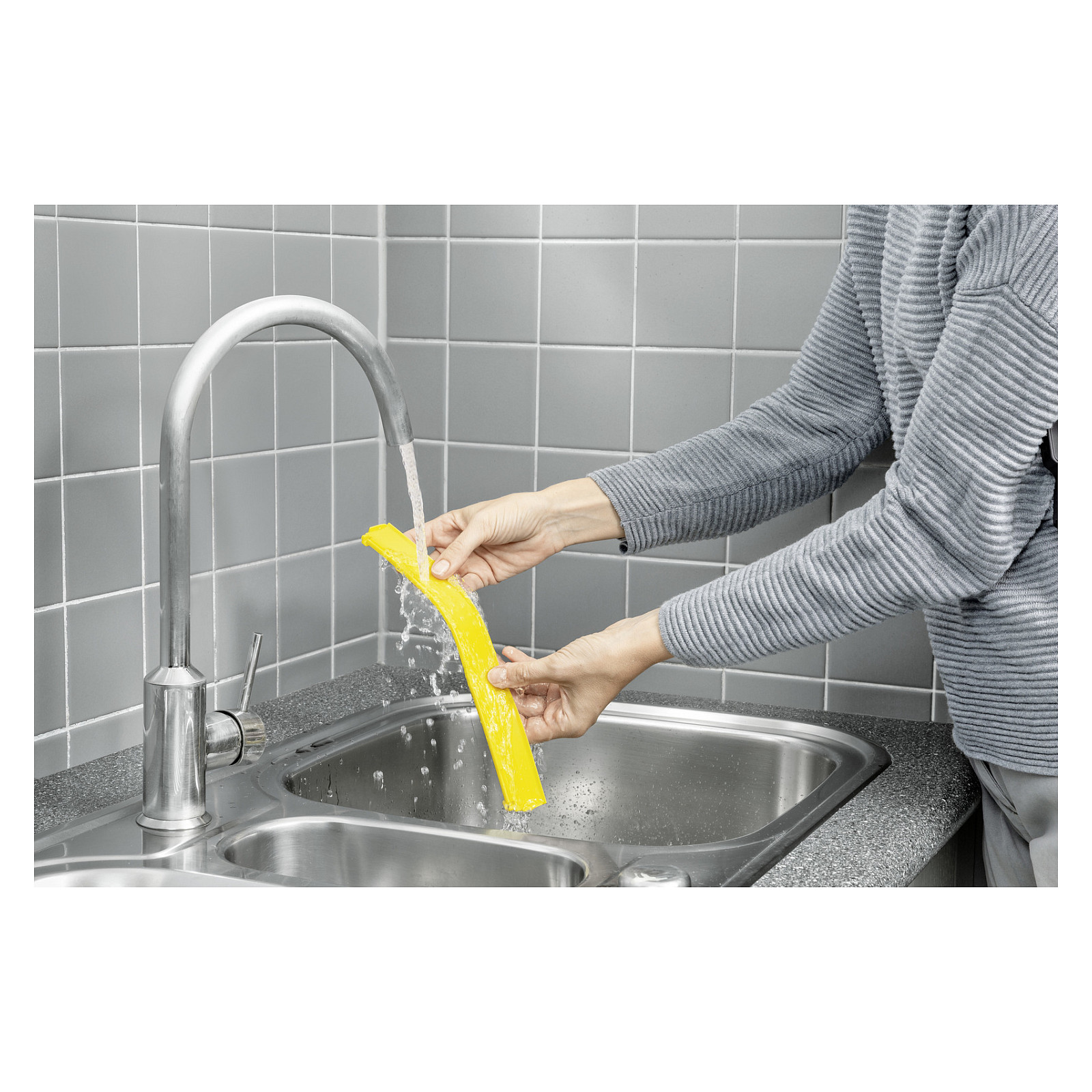 Kärcher WV 6 Plus electric window cleaner