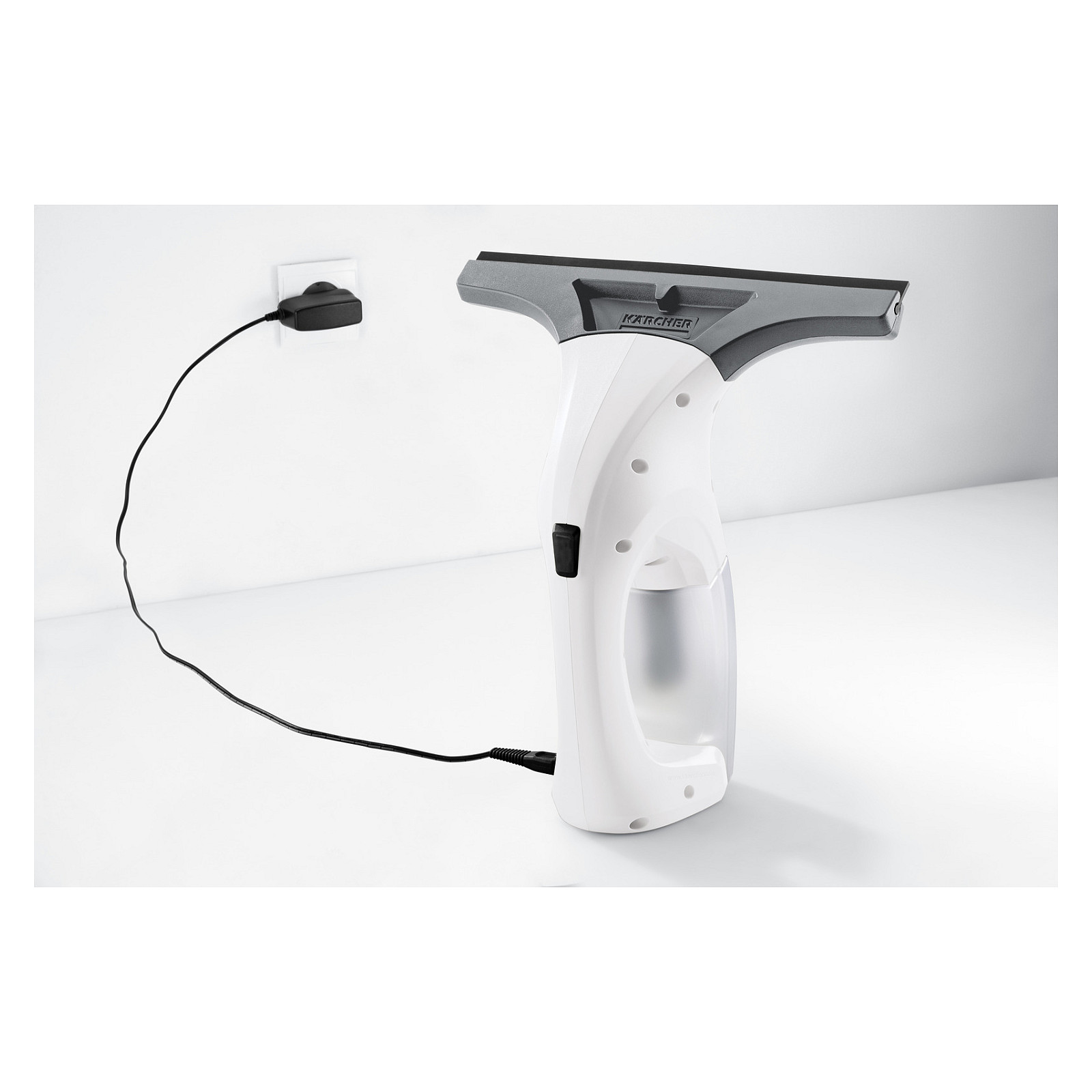 Kärcher WV 1 Plus electric window cleaner
