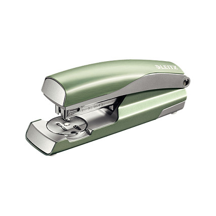 Leitz 5562 Büroheftgerät NeXXt Style - Metall, 30 Blatt, seladon grün
