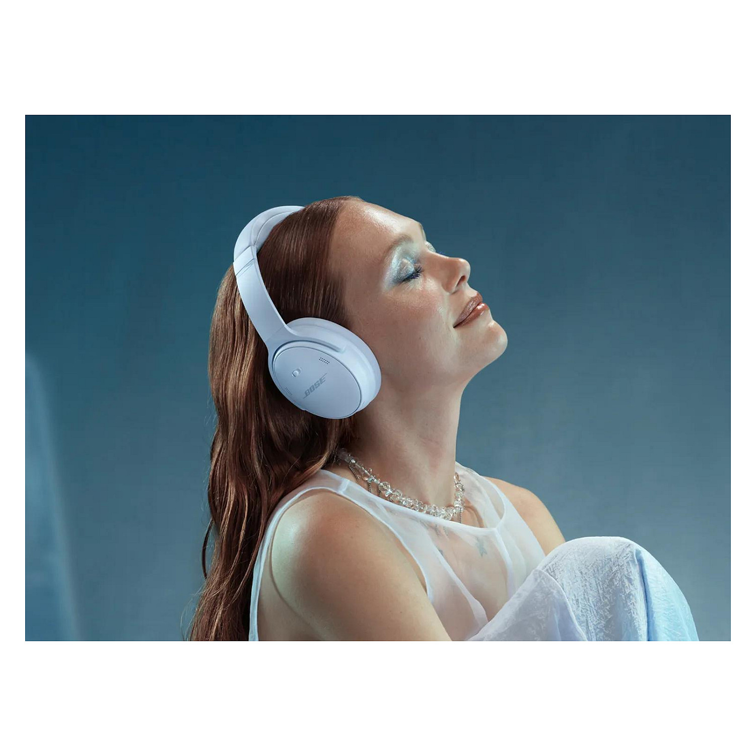 Bose QuietComfort Headphones Ice Blue