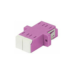 50/125u Multimode OM4, erika-violett, duplex, PVC, mit Flansch, mit einseitiger Laserschutzklappe, Synergy 21,